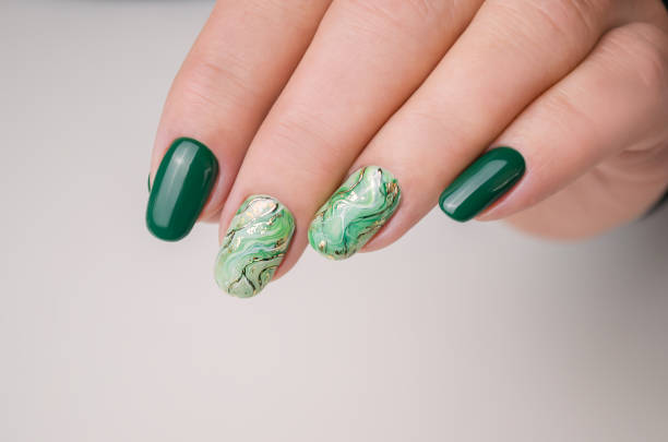 green marble nail art