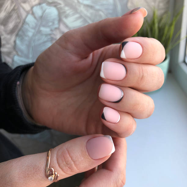 New French manicure designs