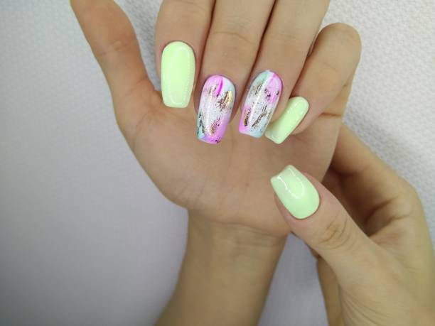 pastel green summer nails