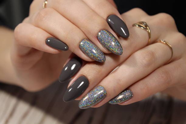 gray nail art