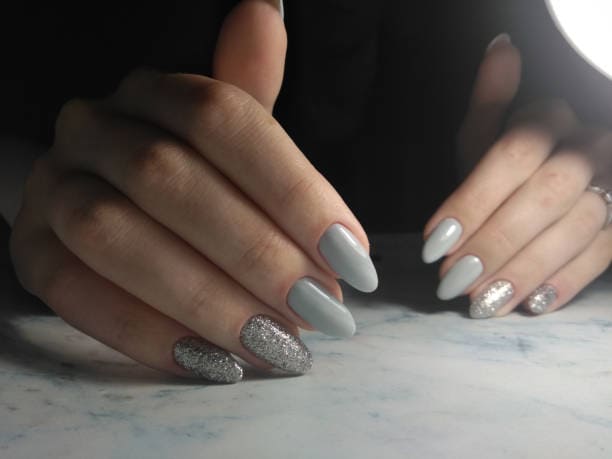 gray nail ideas