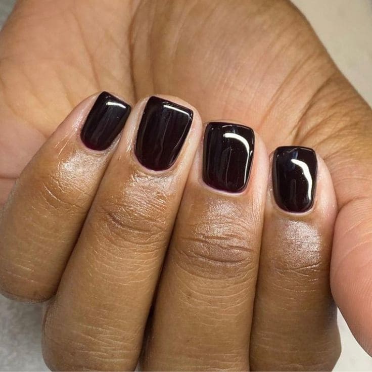 Does black nail color looks good on dark skin tone